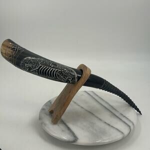 New! Hand carved Viking ship drinking Meade horn